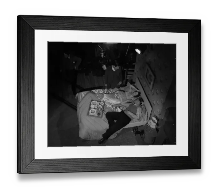 Framed Print : dan1950 bw neg pub 014 Framed Print : dan1950 bw neg pub 014