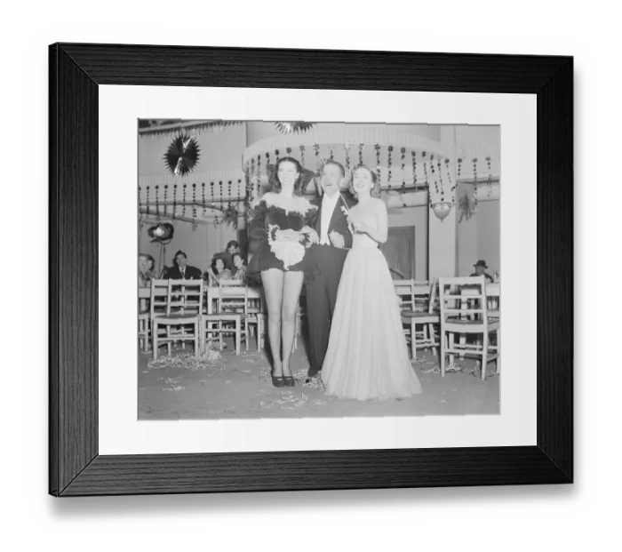 Framed Print : dan1950 bw neg pub 053