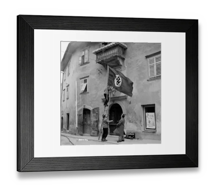 Framed Print : div1954 bw neg 055 Framed Print : div1954 bw neg 055