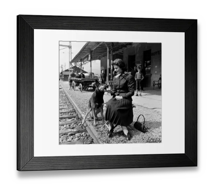 Framed Print : div1954 bw neg 062 Framed Print : div1954 bw neg 062