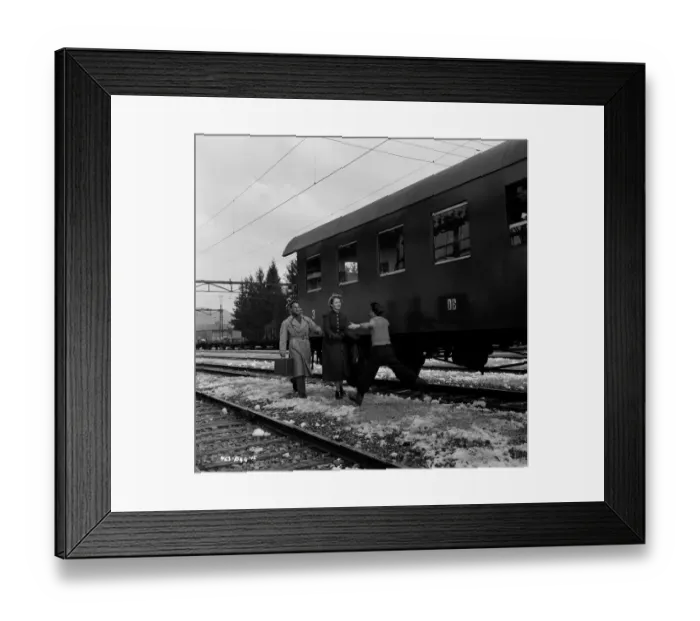 Framed Print : div1954 bw neg 185 Framed Print : div1954 bw neg 185