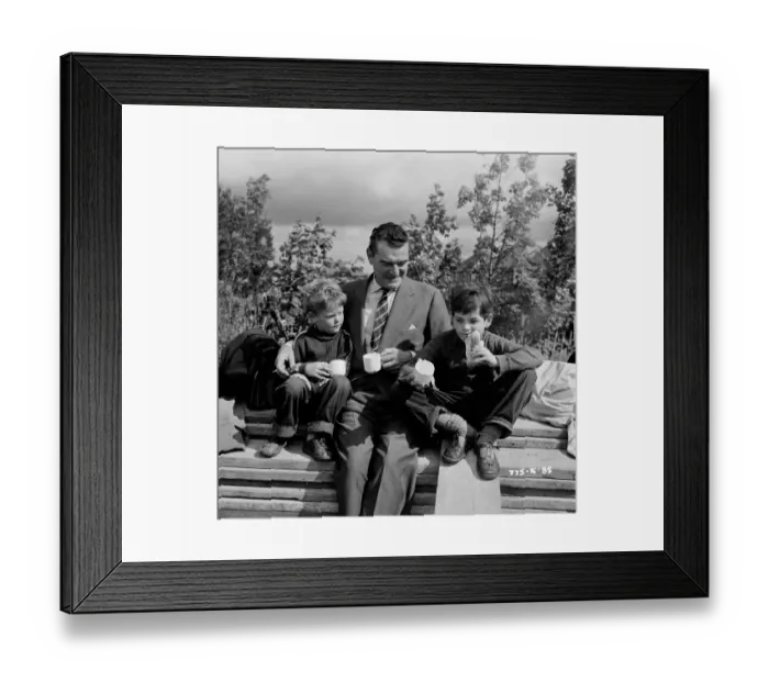 Framed Print : mns1957 bw neg pub 085 Framed Print : mns1957 bw neg pub 085