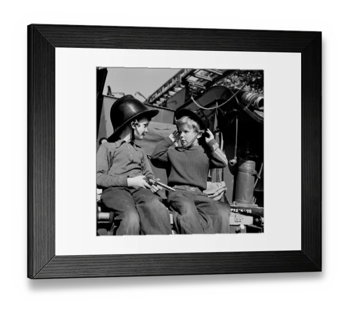 Framed Print : mns1957 bw neg pub 098 Framed Print : mns1957 bw neg pub 098