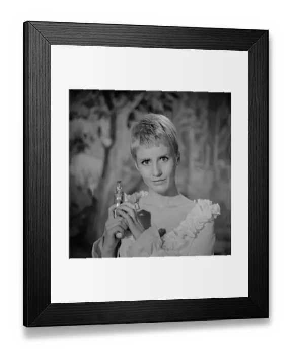 Framed Print : ave5 jok bw neg 007