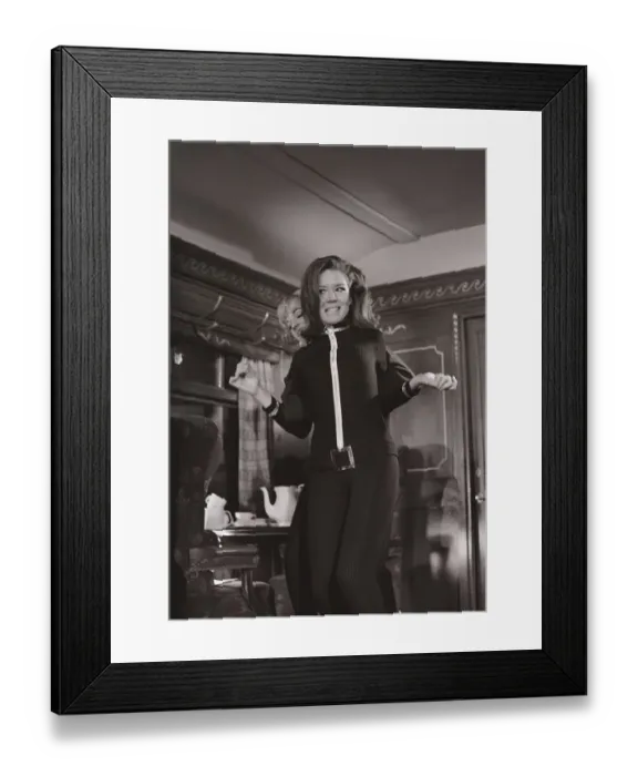 Framed Print : ave5 fun bw neg 4362 Framed Print : ave5 fun bw neg 4362