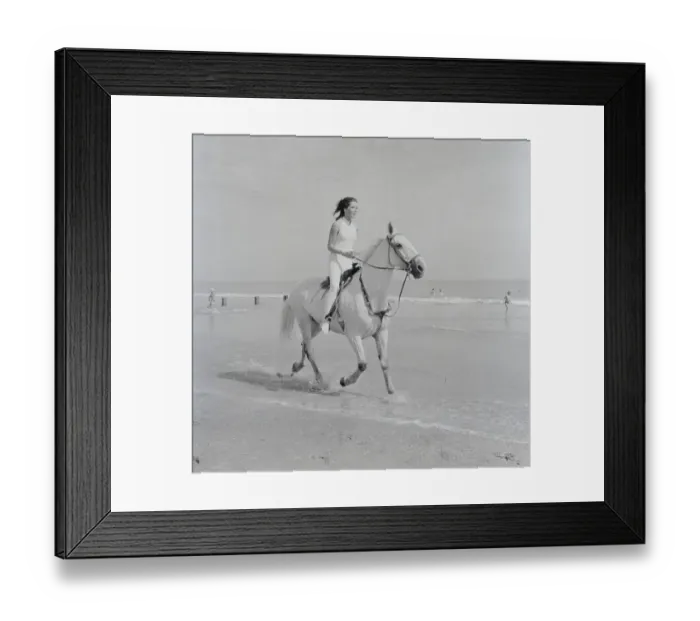 Framed Print : ave bea bw neg 003 Framed Print : ave bea bw neg 003