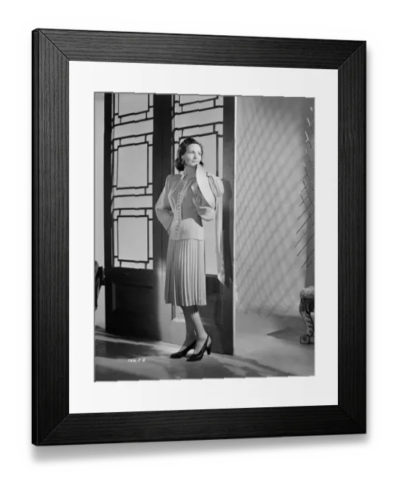 Framed Print : wen1942 bw neg por 003 Framed Print : wen1942 bw neg por 003