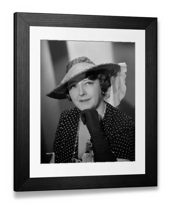Framed Print : wen1942 bw neg por 019 Framed Print : wen1942 bw neg por 019