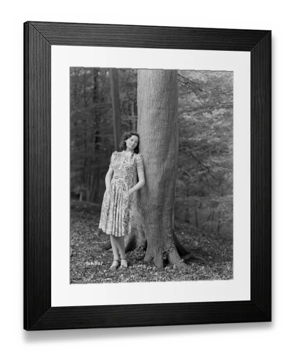 Framed Print : wen1942 bw neg por 032 Framed Print : wen1942 bw neg por 032