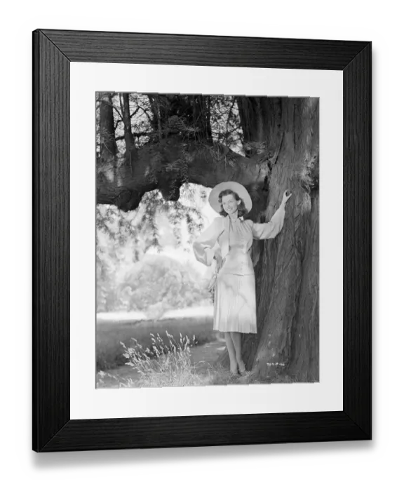 Framed Print : wen1942 bw neg por 039 Framed Print : wen1942 bw neg por 039