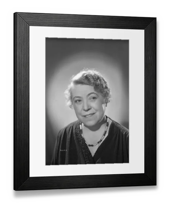 Framed Print : wen1942 bw neg por 066 Framed Print : wen1942 bw neg por 066