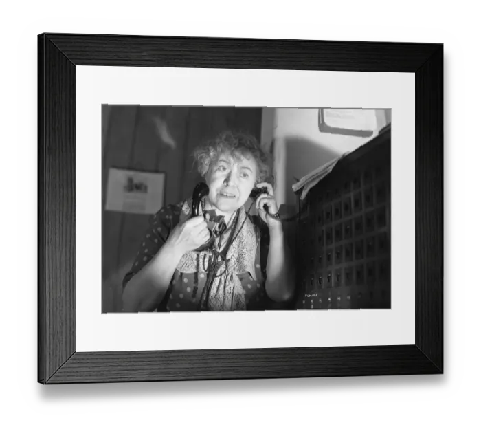 Framed Print : wen1942 bw neg pro 018 Framed Print : wen1942 bw neg pro 018