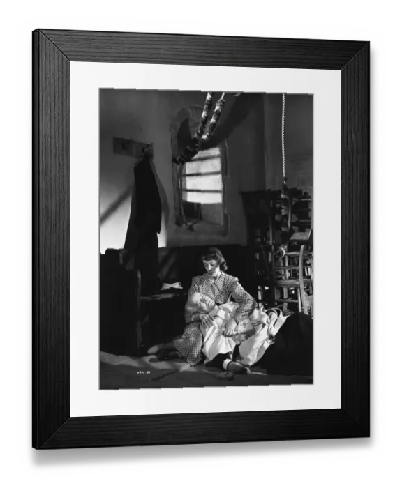 Framed Print : wen1942 bw neg pro 043 Framed Print : wen1942 bw neg pro 043