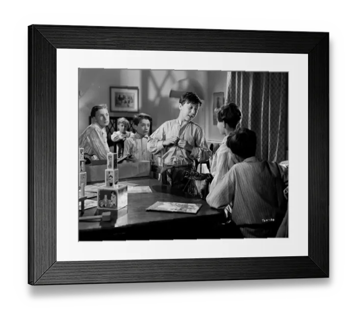 Framed Print : wen1942 bw neg pro 058