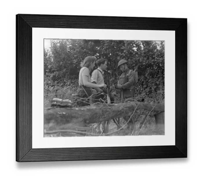 Framed Print : wen1942 bw neg pro 065 Framed Print : wen1942 bw neg pro 065