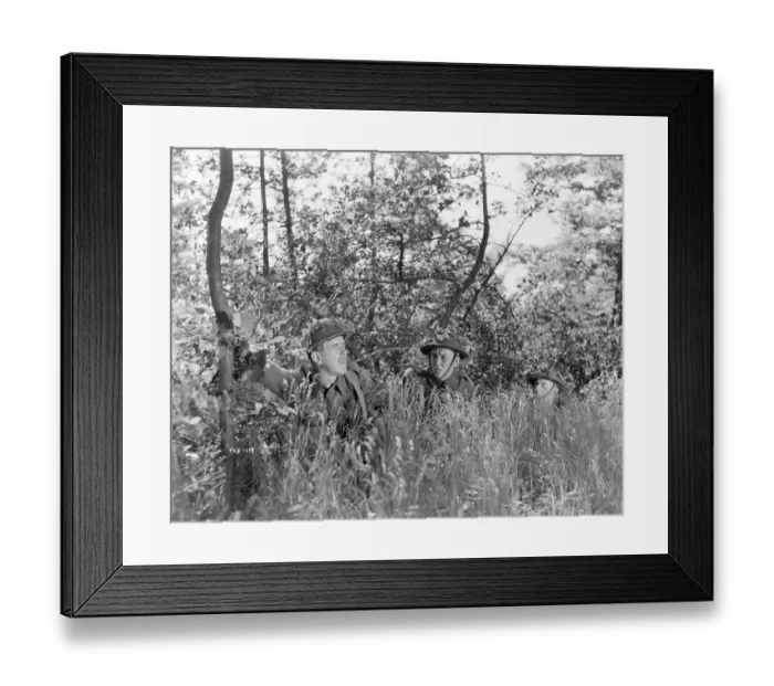 Framed Print : wen1942 bw neg pro 082 Framed Print : wen1942 bw neg pro 082