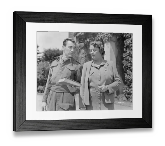 Framed Print : wen1942 bw neg pro 084