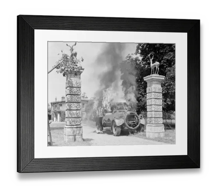 Framed Print : wen1942 bw neg pro 089 Framed Print : wen1942 bw neg pro 089