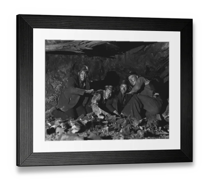 Framed Print : pru1939 bw pri 017 Framed Print : pru1939 bw pri 017