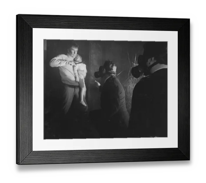 Framed Print : frg1971 bw pri 034 Framed Print : frg1971 bw pri 034