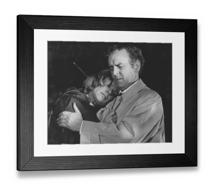 Framed Print : frg1971 bw pri 036 Framed Print : frg1971 bw pri 036