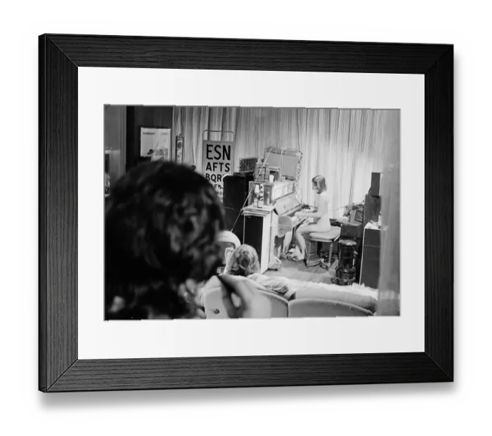 Framed Print : fin1973 bw neg 031