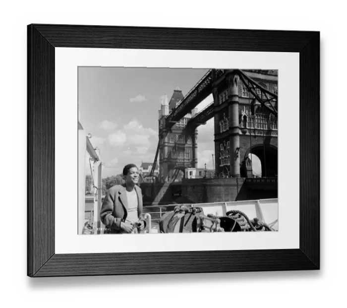 Framed Print : poo1951 bw neg 005 Framed Print : poo1951 bw neg 005