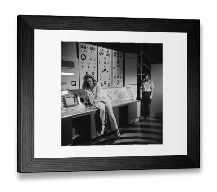 Framed Print : ave4 hjb bw neg 003