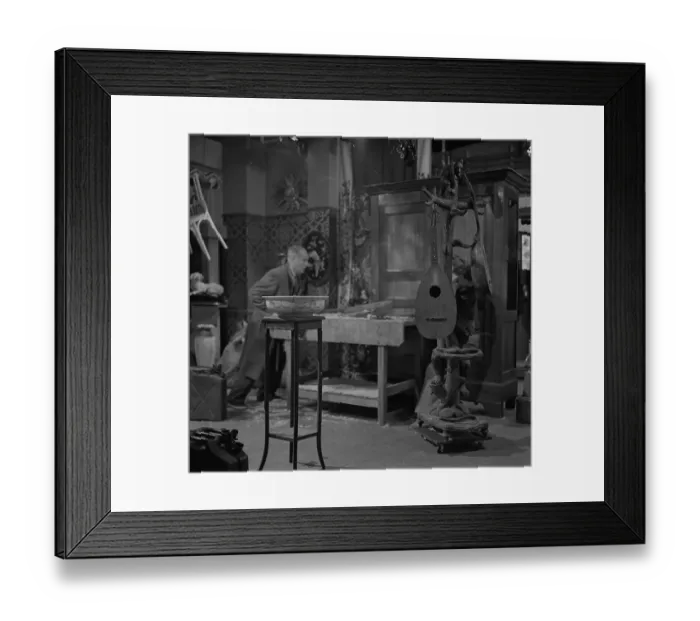 Framed Print : ave1 cob bw neg 003