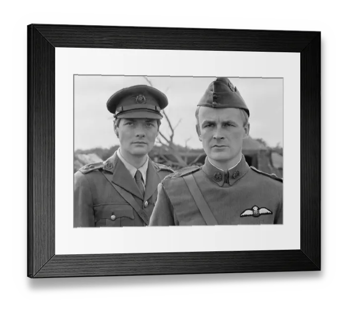 Framed Print : ace1976 bw neg 028 Framed Print : ace1976 bw neg 028
