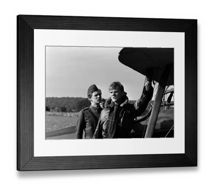 Framed Print : ace1976 bw neg 046 Framed Print : ace1976 bw neg 046