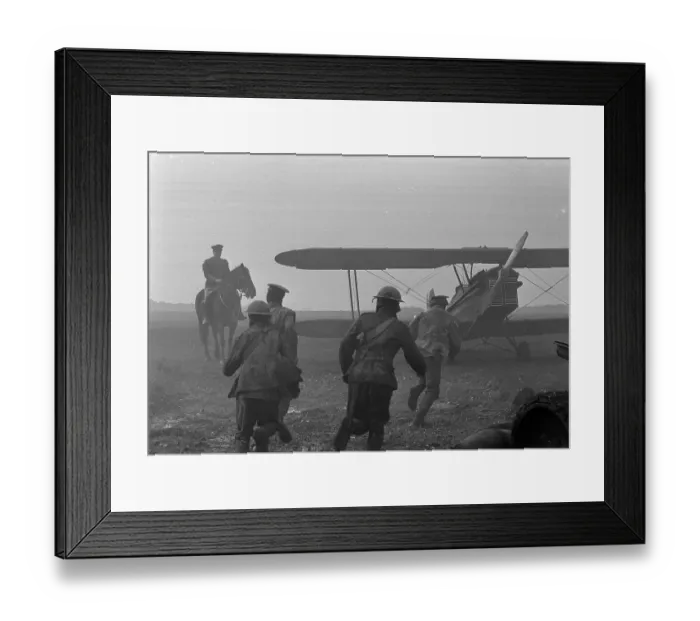 Framed Print : ace1976 bw neg 047 Framed Print : ace1976 bw neg 047