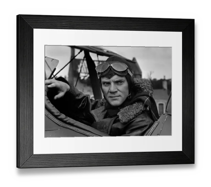 Framed Print : ace1976 bw neg 054 Framed Print : ace1976 bw neg 054