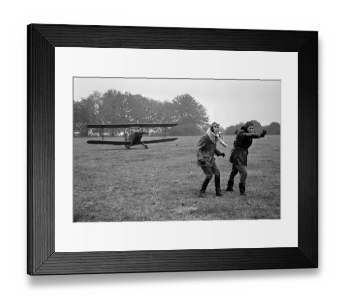 Framed Print : ace1976 bw neg 058 Framed Print : ace1976 bw neg 058