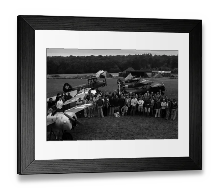 Framed Print : ace1976 bw neg 060 Framed Print : ace1976 bw neg 060