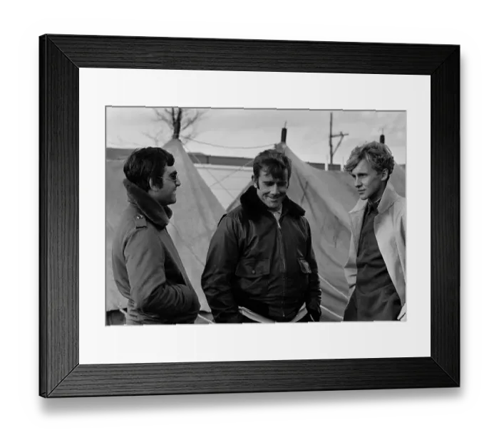 Framed Print : ace1976 bw neg 061 Framed Print : ace1976 bw neg 061