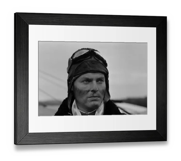 Framed Print : ace1976 bw neg 066 Framed Print : ace1976 bw neg 066