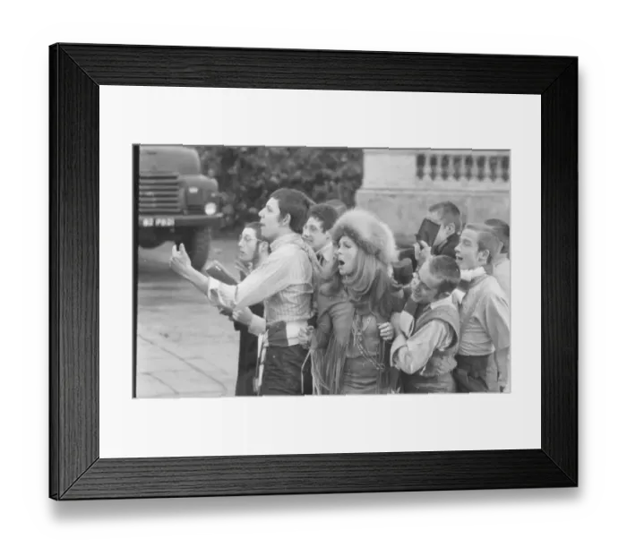 Framed Print : bre1970 bw pri con 002 03 Framed Print : bre1970 bw pri con 002 03