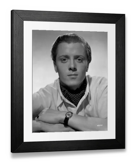 Framed Print : A portrait of Richard Attenborough Framed Print : A portrait of Richard Attenborough