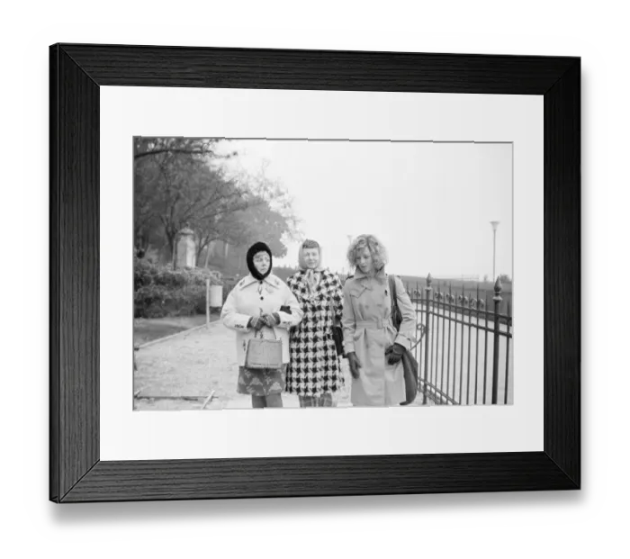 Framed Print : Don t Look Now Framed Print : Don t Look Now