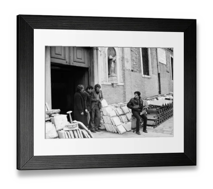 Framed Print : Don t Look Now Framed Print : Don t Look Now