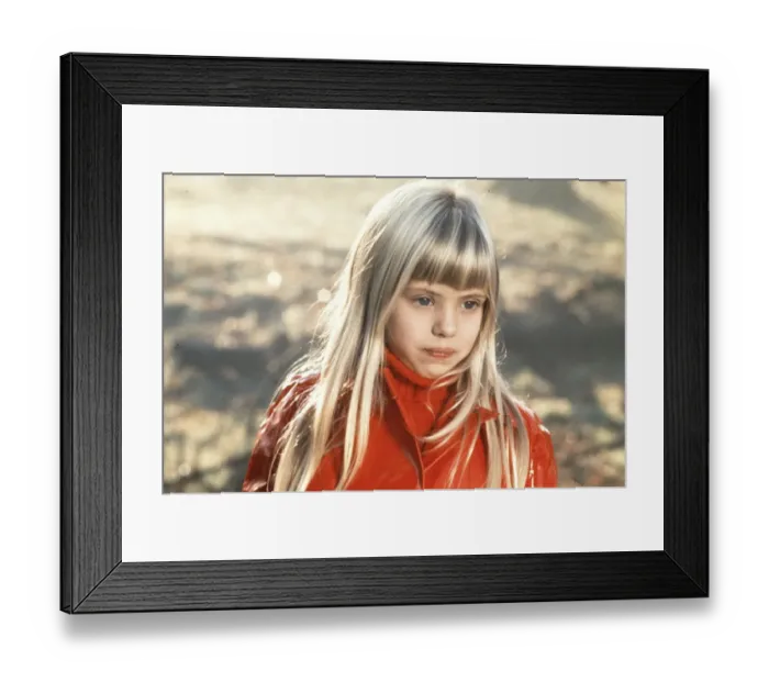 Framed Print : Don t Look Now Framed Print : Don t Look Now