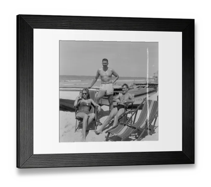 Framed Print : Ice Cold In Alex Framed Print : Ice Cold In Alex