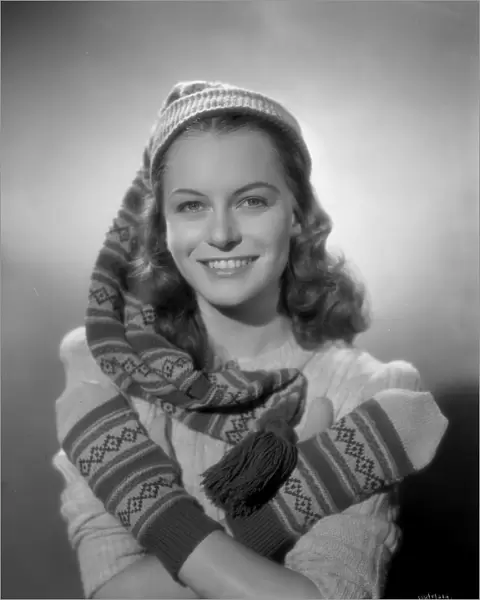 Carol Marsh smiles in a promotional image for Brighton Rock (1947)