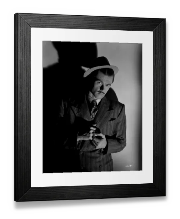 Framed Print : A production portrait from Brighton Rock (1947)