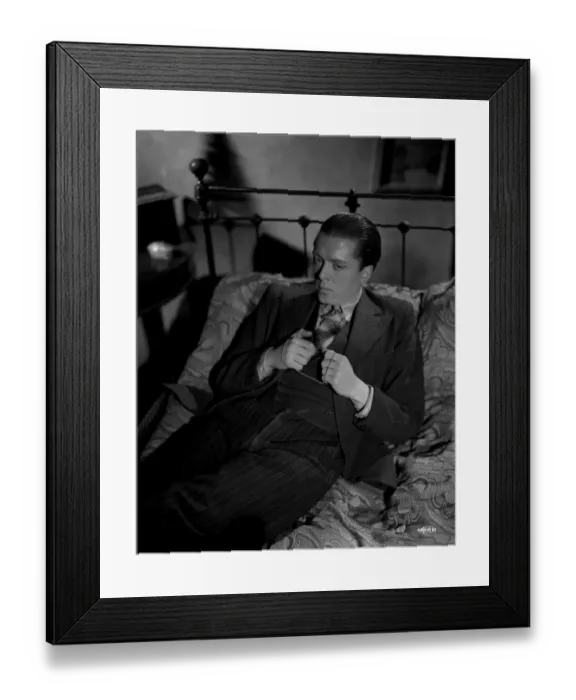 Framed Print : Richard Attenborough in Brighton Rock (1947) Framed Print : Richard Attenborough in Brighton Rock (1947)