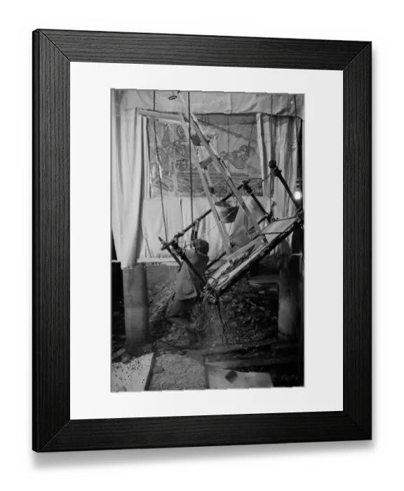 Framed Print : Don t Look Now Framed Print : Don t Look Now