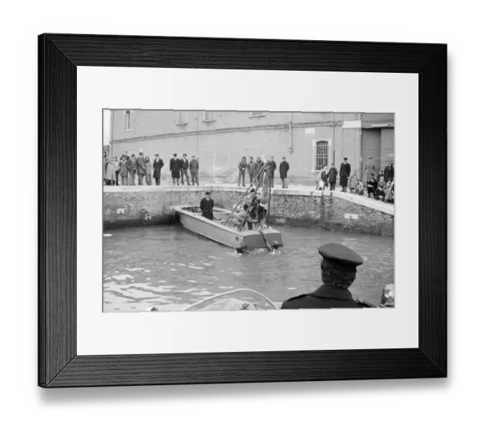 Framed Print : Don t Look Now Framed Print : Don t Look Now