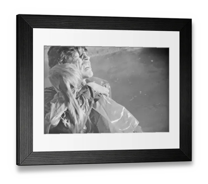 Framed Print : Don t Look Now