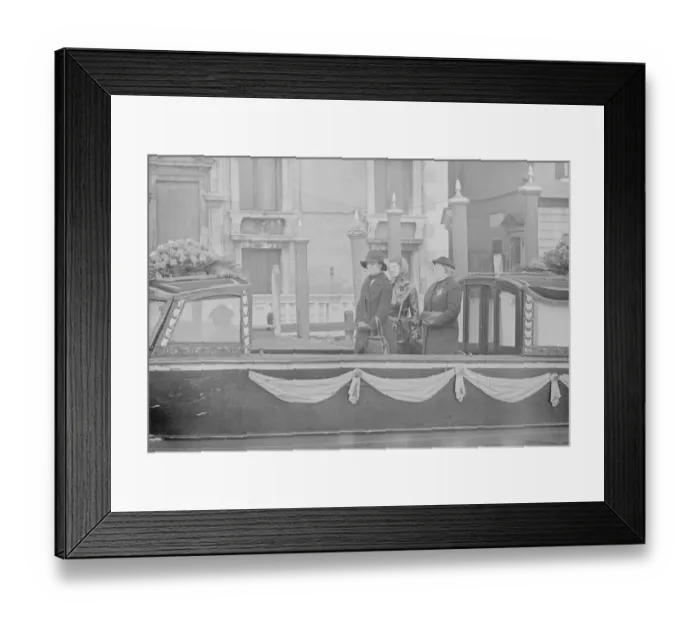 Framed Print : Don t Look Now Framed Print : Don t Look Now
